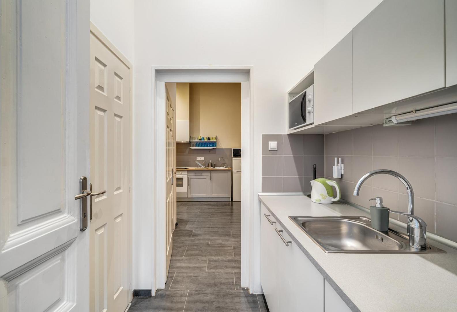 Appartement Downtown Delight - Erzsebet Blvd - 13 Ppl à Budapest Extérieur photo