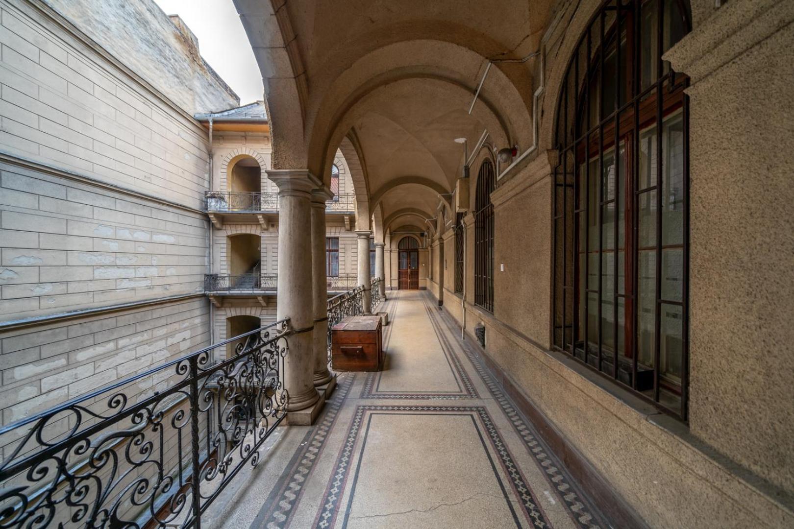 Appartement Downtown Delight - Erzsebet Blvd - 13 Ppl à Budapest Extérieur photo